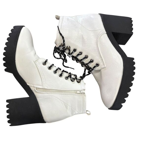Seven 7 Size 10 Combat Boots Platform Lace Up Block Heel White Fairy Grunge - Picture 5 of 7